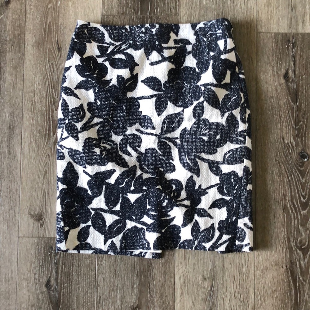 Ann Taylor Floral Pencil Skirt